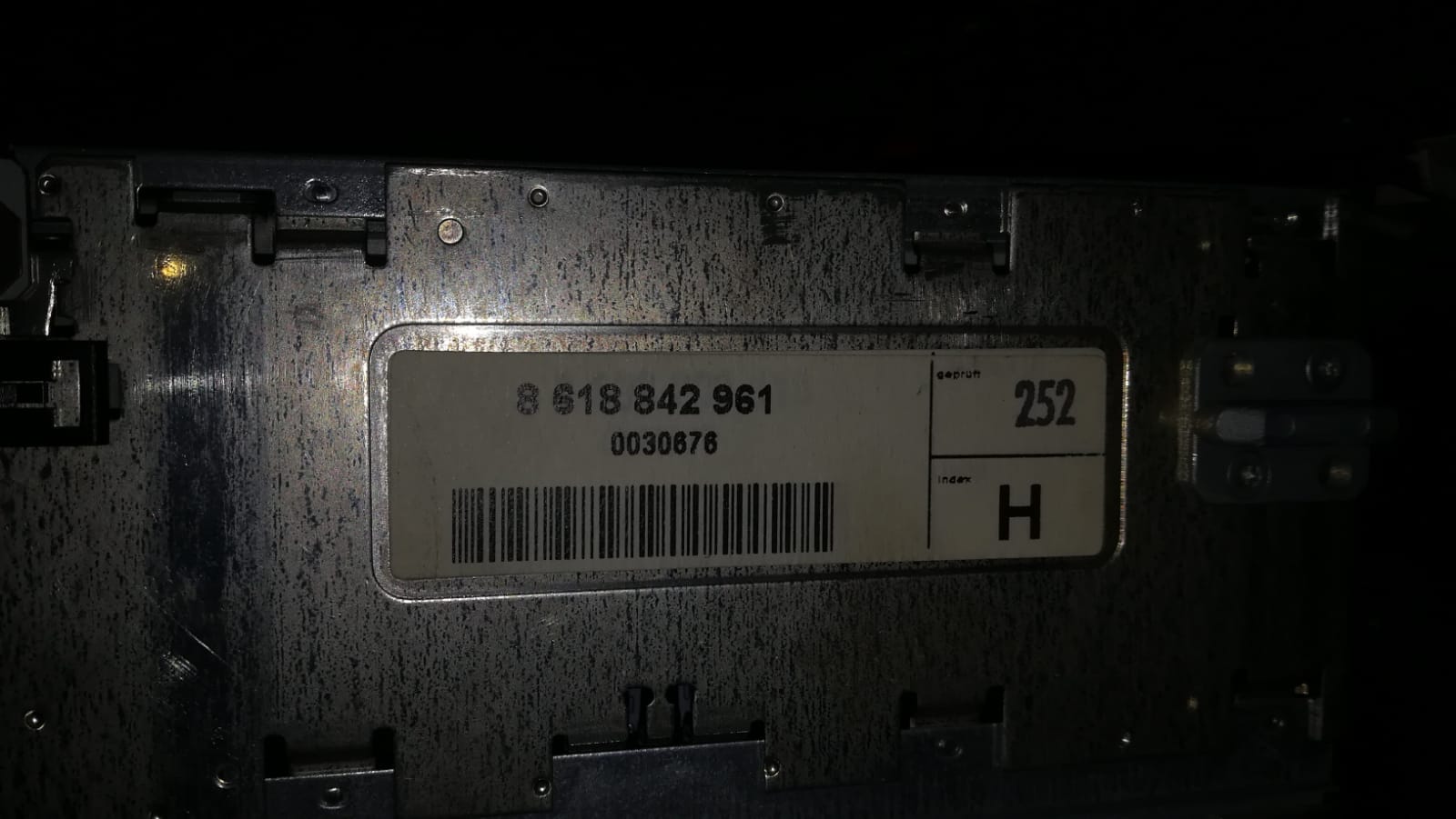 Audi A4 I need help. I bought new radio for my audi a4 NAVIGATION PLUS.. I can not find the code. Please help!!
BLAUPUNKT GMBH 7612001013
BNO 881
RADIO NAVIGATION
8E0035192B
014AUZ1Z1B6065693