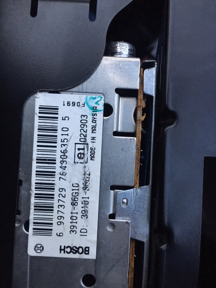 Suzuki Ignis Hi,
I need help with radio code for Suzuki Ignis 2007
6 9973729 7643063510 5 
39101-86G10 
ID:39101-86G1 
e1 022903 
FD691